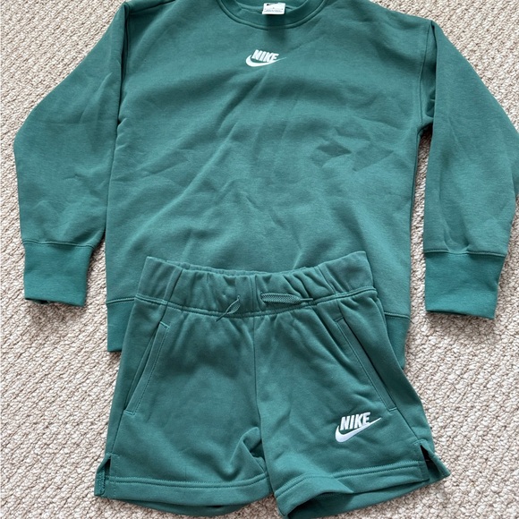 Nike Teal Crewneck Sweatshirt - Picture 1 of 2